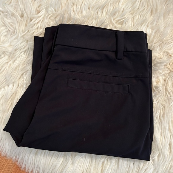 Men Lululemon shorts - Picture 3 of 3